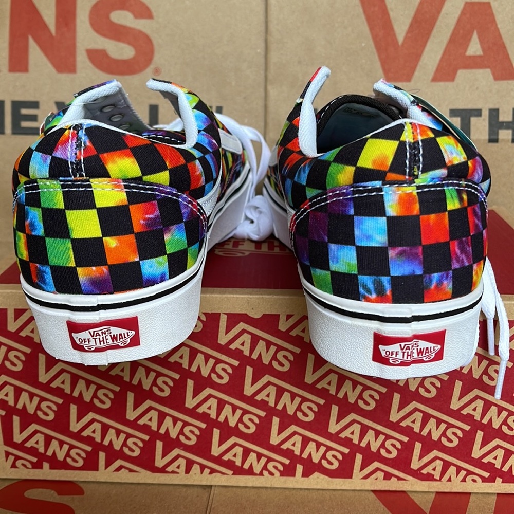 Vans WMNS Comfycush Old Skool The Tie-Dye Checkerboard Black Sneakers - Picture 14 of 16